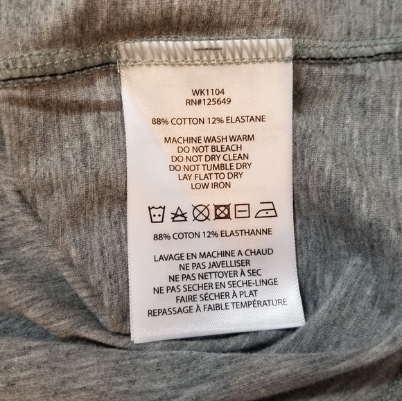 AETHER Women's Short Sleeve V-Neck Tee Size Small Heather Gray Casual NEW - Picture 7 of 8